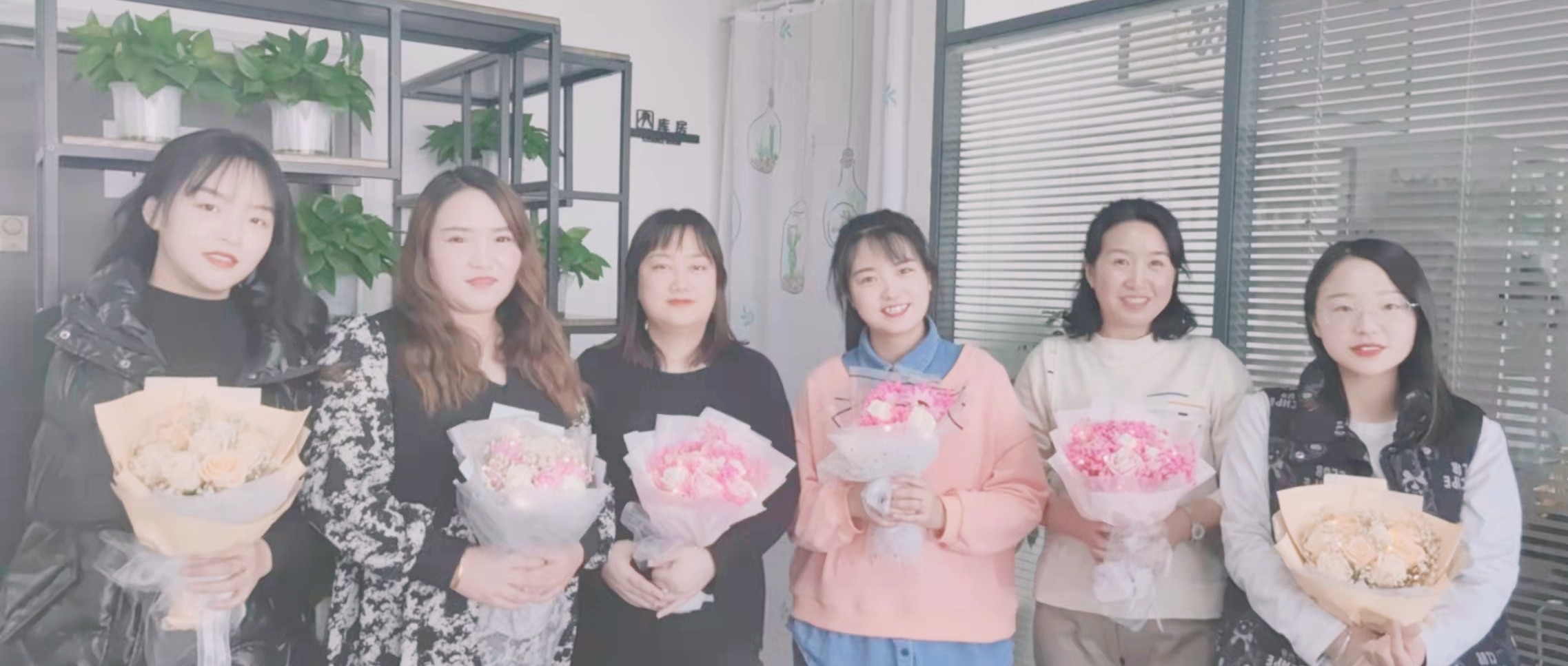 1646711727718416.jpg 1646711727718416.jpg